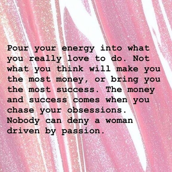 Few Things About Me & My Closet! ☺️ - Picture 14 of 16